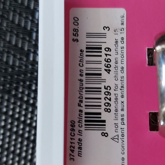 Betsey Johnson Pen and Bow Ring - Picture 4 of 4